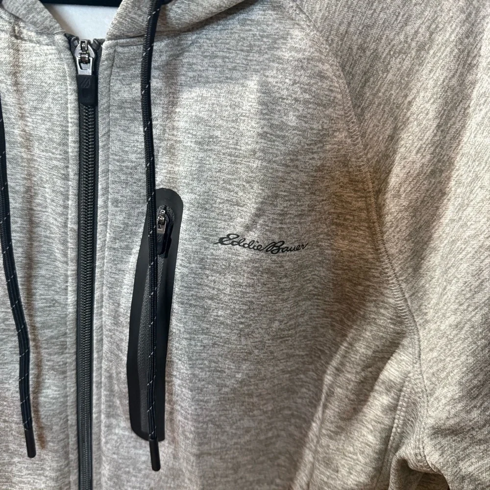 Eddie Bauer Men's Heather Gray Zip-Up Sweater - Picture 2 of 7
